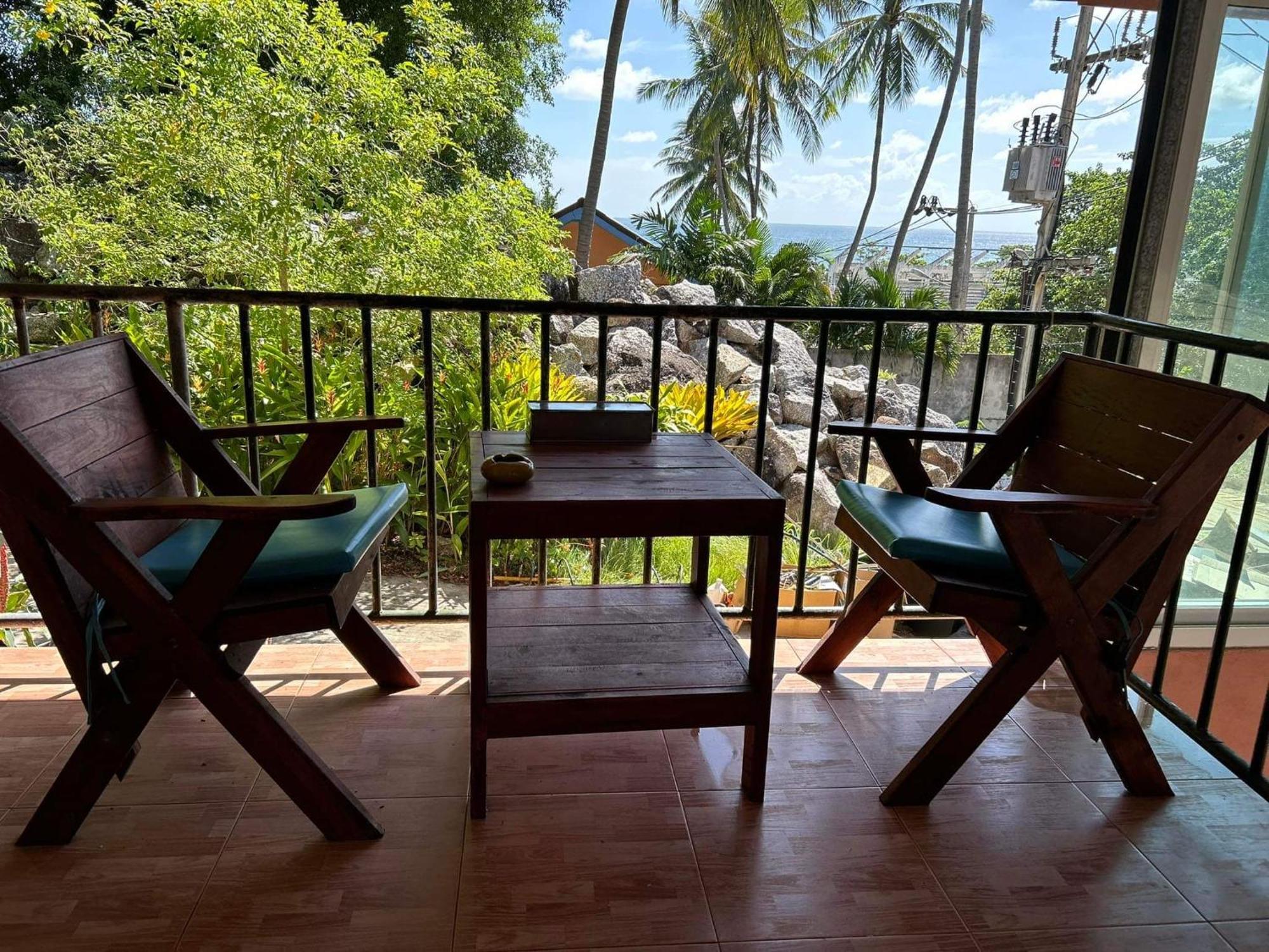 Kata Villa Merit Hill Bungalows Karon Bagian luar foto