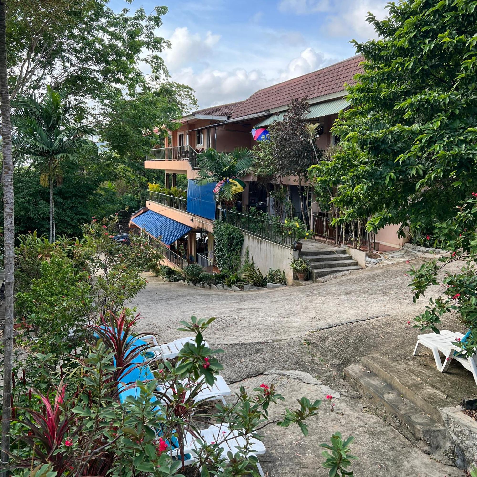 Kata Villa Merit Hill Bungalows Karon Bagian luar foto