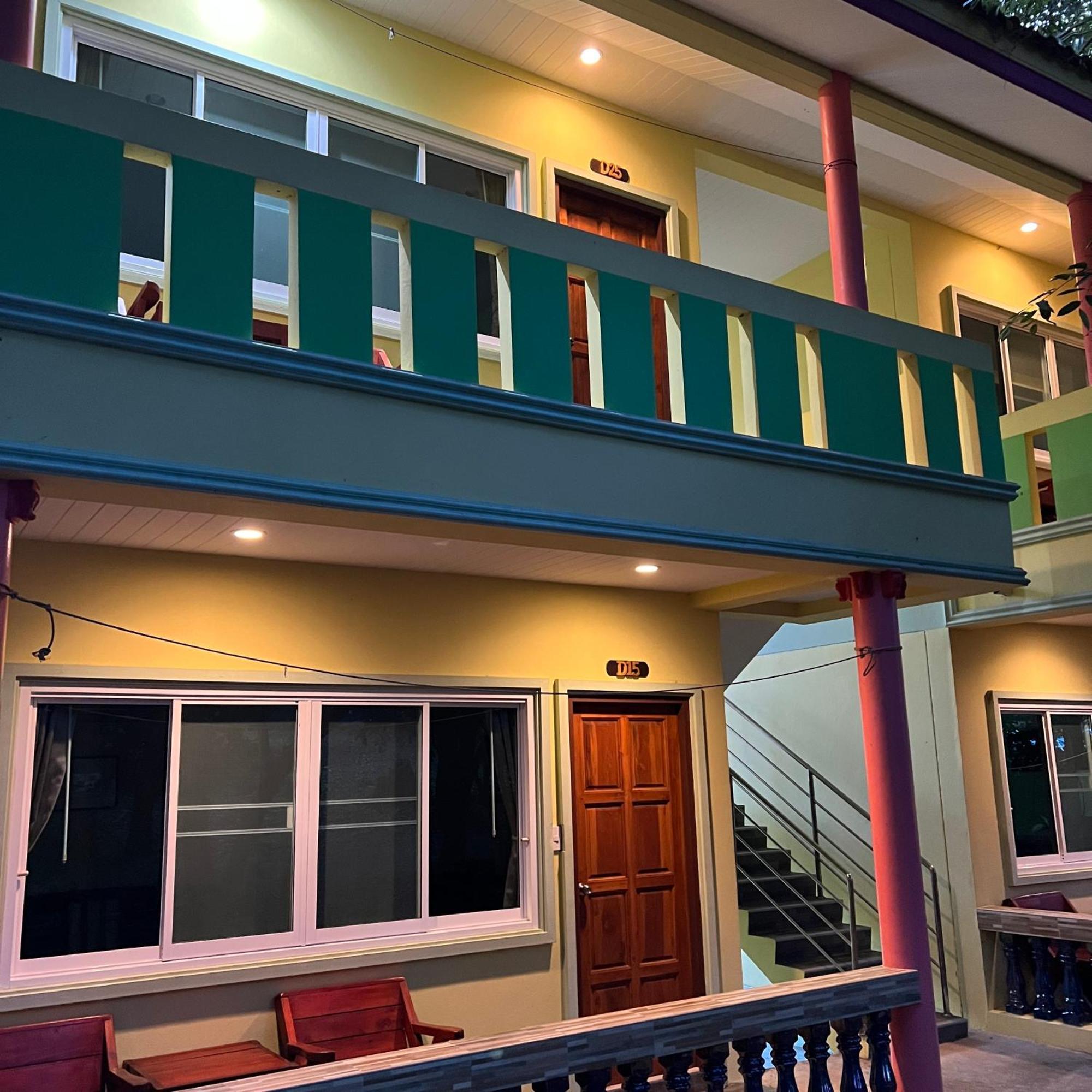 Kata Villa Merit Hill Bungalows Karon Bagian luar foto